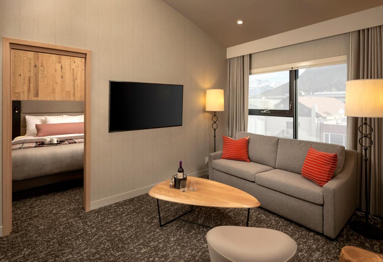 Peaks Hotel And Suites Banff Buitenkant foto