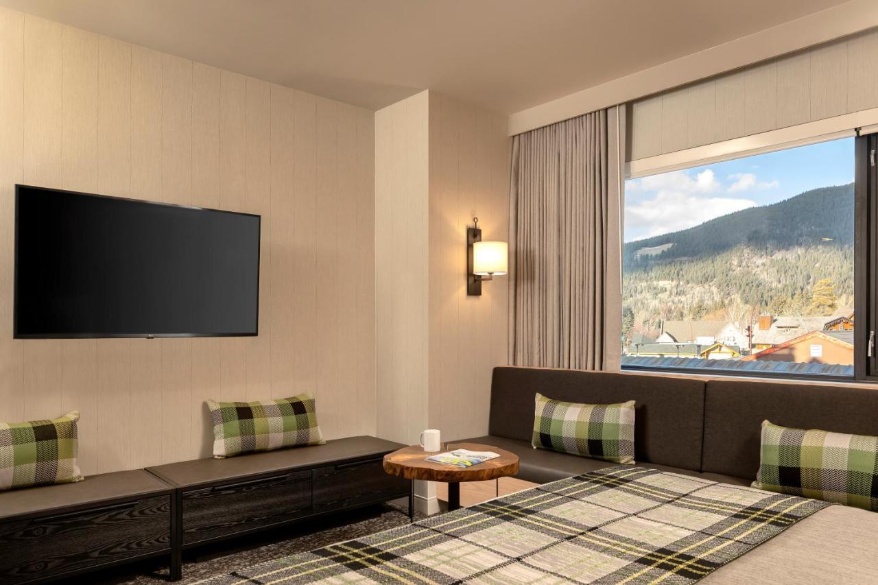 Peaks Hotel And Suites Banff Buitenkant foto
