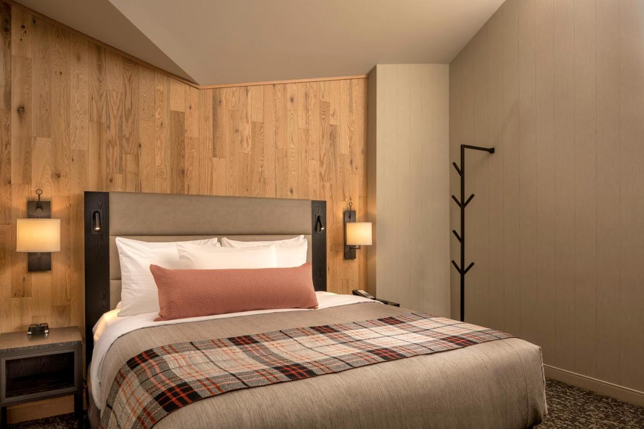 Peaks Hotel And Suites Banff Buitenkant foto
